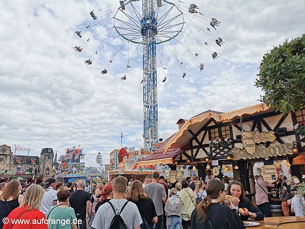 bilder duesseldorf rheinkirmes 2023